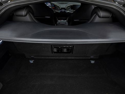 Used 2024 Ferrari Purosangue image 34