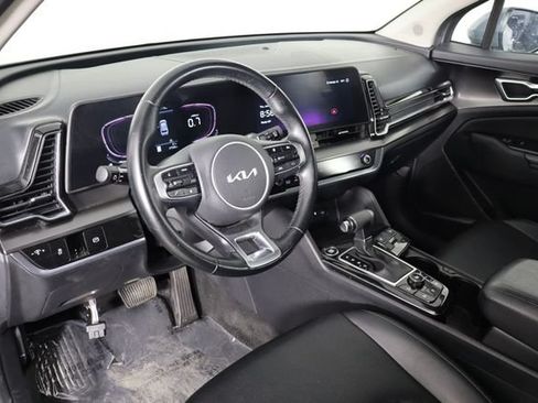 Used 2024 Kia Sportage EX FWD image 24