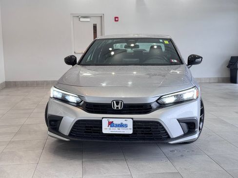 Used 2024 Honda Civic Sport image 2