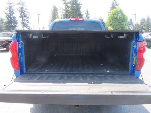 Used 2016 Toyota Tundra Limited w/ Limited Premium Package AWD/4WD image 8