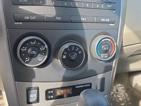 Used 2011 Toyota Corolla LE image 12