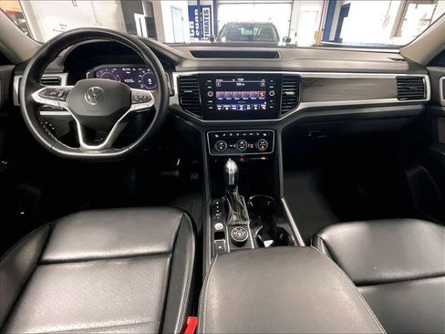 Used 2023 Volkswagen Atlas SE AWD/4WD image 21
