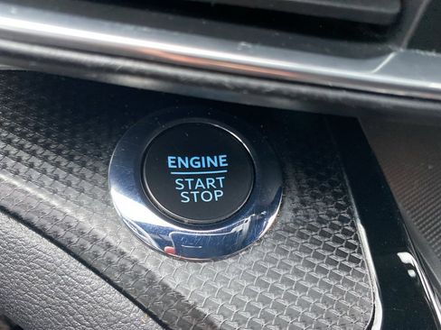 Used 2022 Ford Explorer ST w/ ST Street Pack image 32