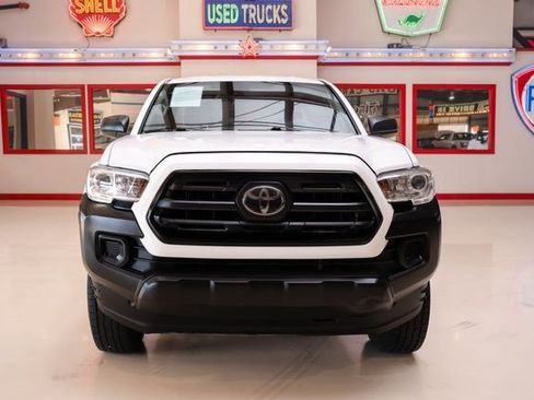 Used 2023 Toyota Tacoma SR image 7