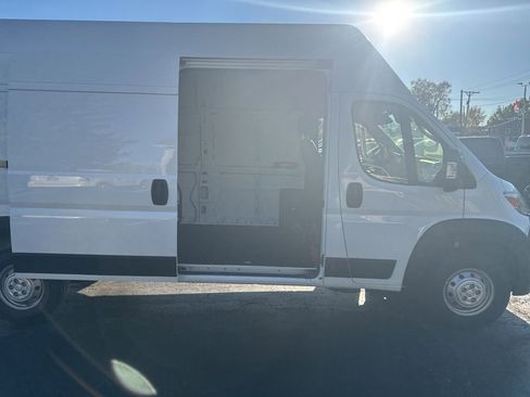 Used 2023 RAM ProMaster 3500 image 31