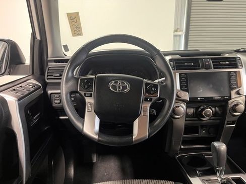 Used 2023 Toyota 4Runner SR5 image 22
