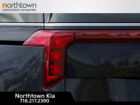 New 2026 Kia Carnival SX image 12