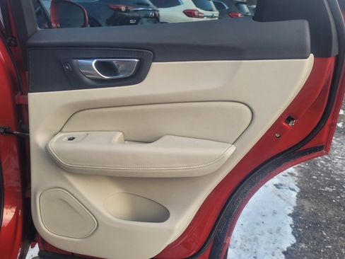 Used 2018 Volvo XC60 T5 Inscription image 30