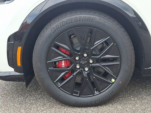 New 2025 Ford Mustang Mach-E Premium w/ Sport Appearance Package AWD/4WD image 25