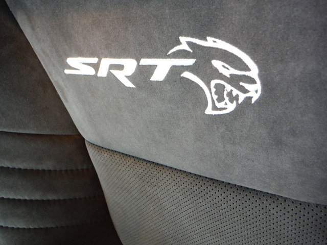 Used 2023 Dodge Challenger SRT Hellcat RWD image 5