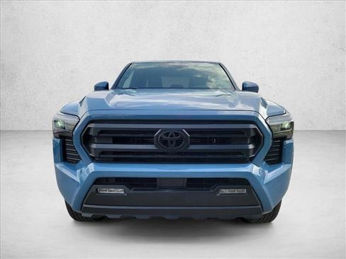Used 2026 Toyota Tacoma SR5 AWD/4WD image 2