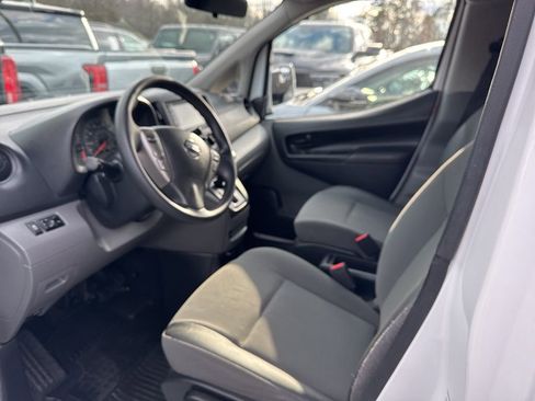 Used 2021 Nissan NV200 SV w/ Back Door Glass Package image 3