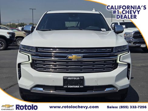 Used 2023 Chevrolet Suburban Premier image 2