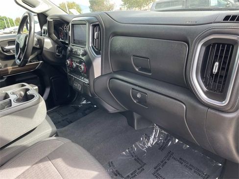 Used 2021 Chevrolet Silverado 1500 RST image 36