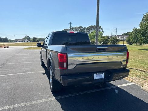 Used 2019 Ford F150 Platinum AWD/4WD image 9