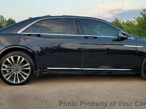Used 2019 Lincoln Continental Select w/ Continental Climate Package image 13