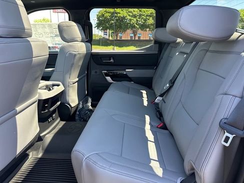 New 2026 Toyota Tundra Limited AWD/4WD image 7