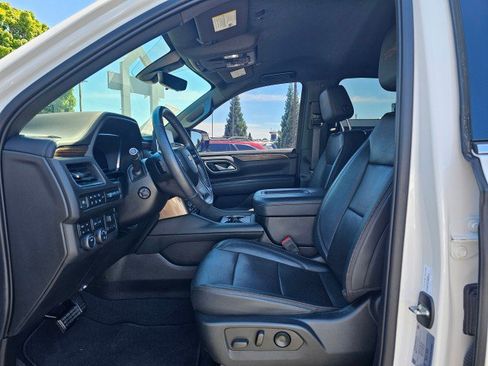Used 2022 Chevrolet Suburban High Country w/ Max Trailering Package AWD/4WD image 28