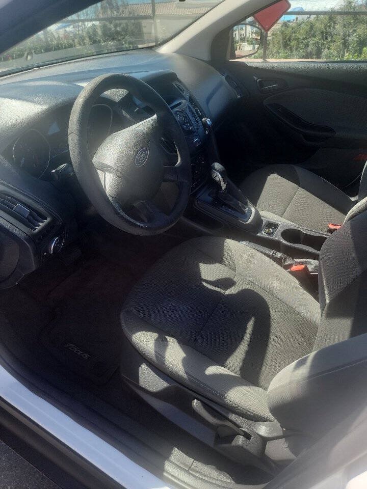 Used 2014 Ford Focus S FWD image 7