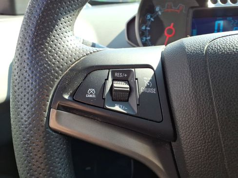 Used 2014 Chevrolet Sonic LT FWD image 17