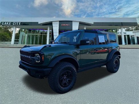 Used 2024 Ford Bronco Wildtrak image 6