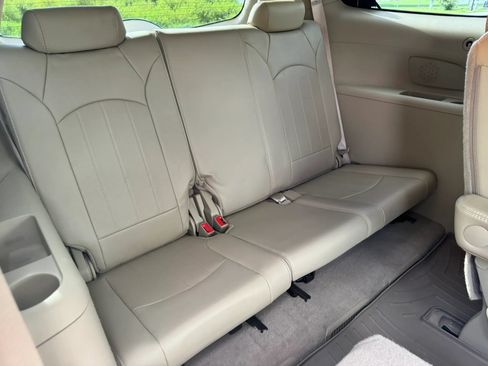 Used 2011 Buick Enclave CXL w/ LPO, Cargo Convenience Pkg AWD/4WD image 33