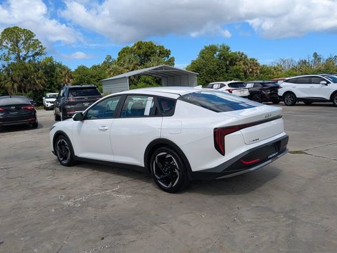 Certified 2025 Kia K4 EX FWD image 6