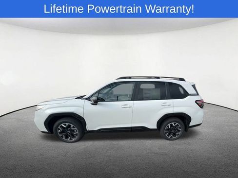 New 2025 Subaru Forester Premium w/ Convenience Package #1 AWD/4WD image 6
