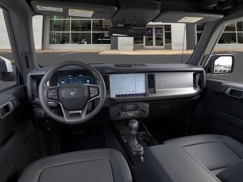 New 2026 Ford Bronco Outer Banks image 9