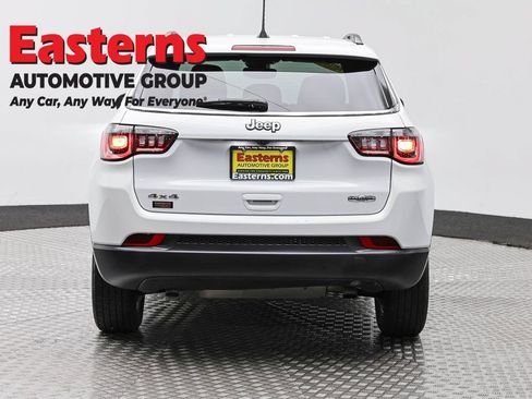 Used 2024 Jeep Compass Latitude AWD/4WD image 6