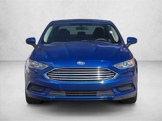 Used 2017 Ford Fusion SE w/ Fusion SE Technology Package video 2