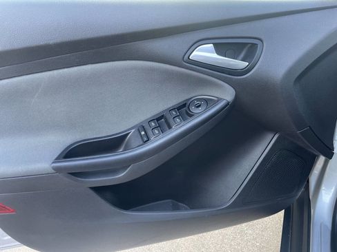 Used 2013 Ford Focus SE image 23