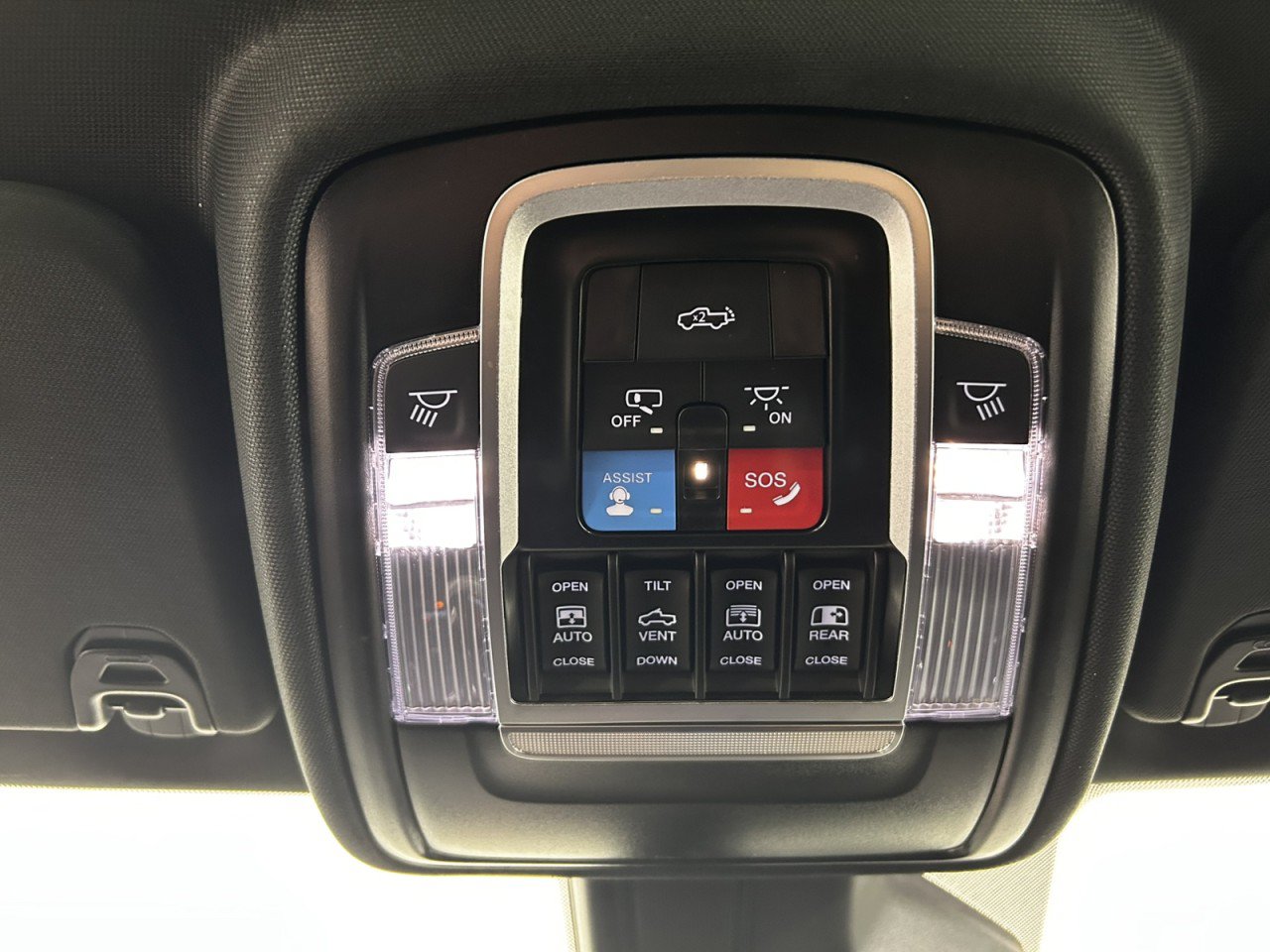 Used 2026 RAM 1500 Limited AWD/4WD image 24