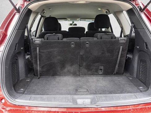 Used 2015 Nissan Pathfinder S image 25