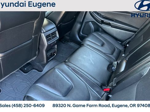 Used 2016 Ford Edge Titanium w/ Equipment Group 302A AWD/4WD image 21