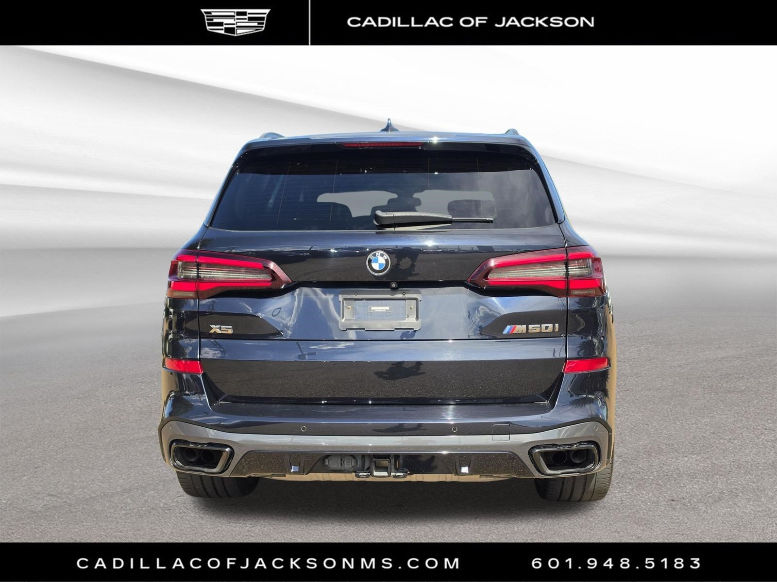 Used 2022 BMW X5 M50i w/ Executive Package AWD/4WD image 4