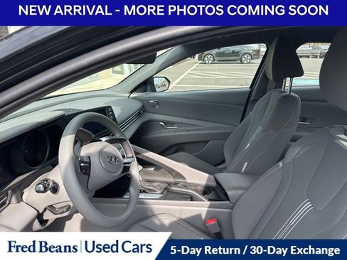 Used 2023 Hyundai Elantra SEL image 6