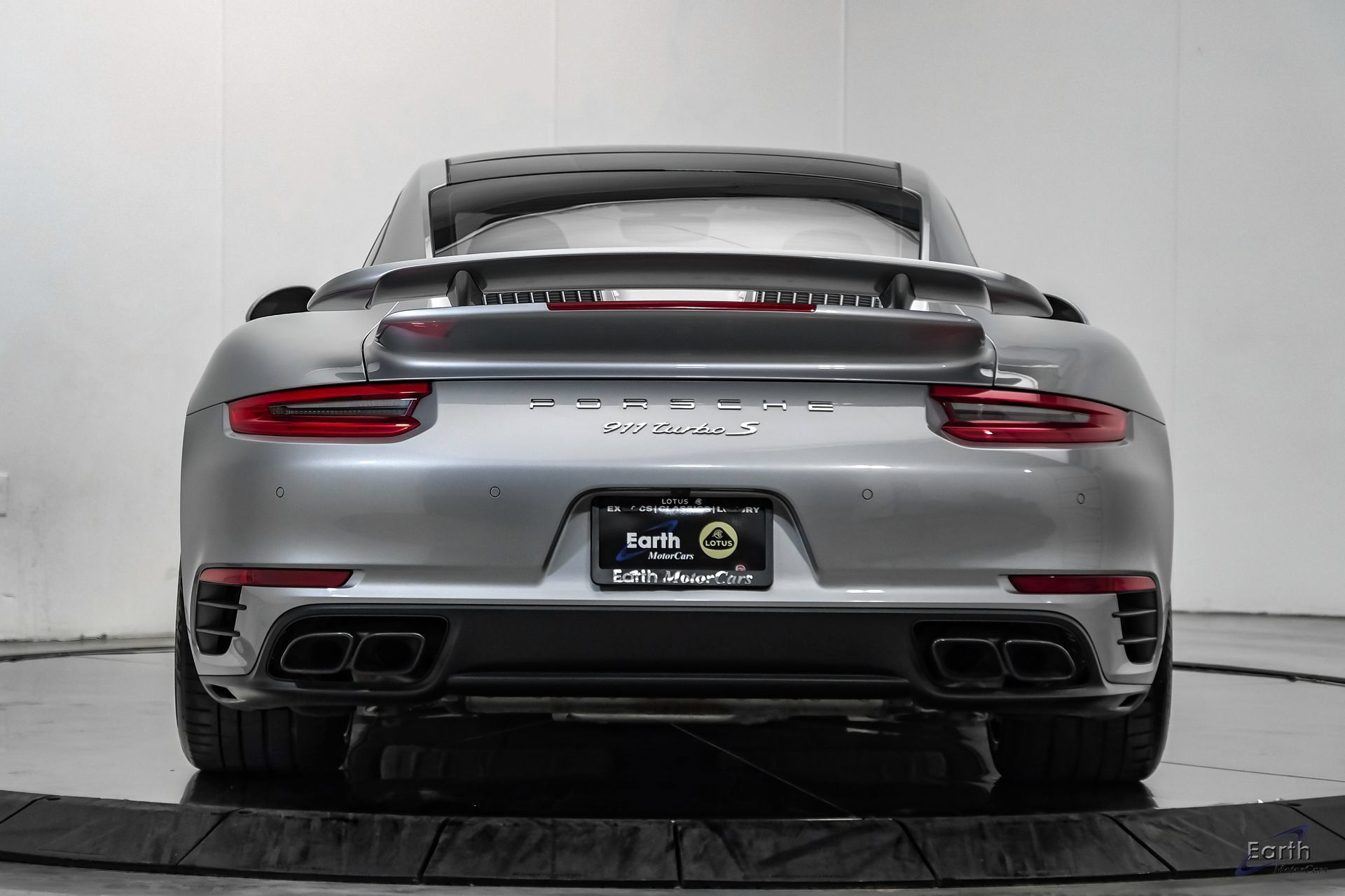 Used 2017 Porsche 911 Turbo S AWD/4WD image 11