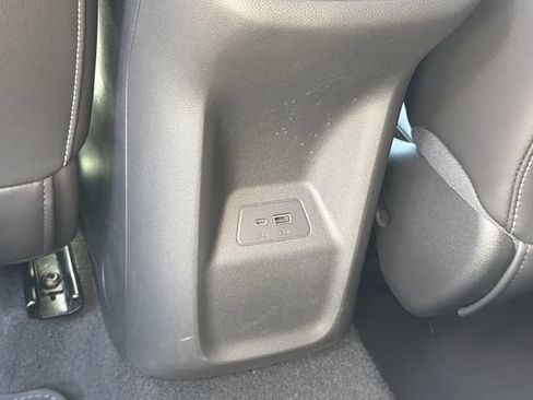 Used 2024 Buick Envision Preferred AWD/4WD image 17
