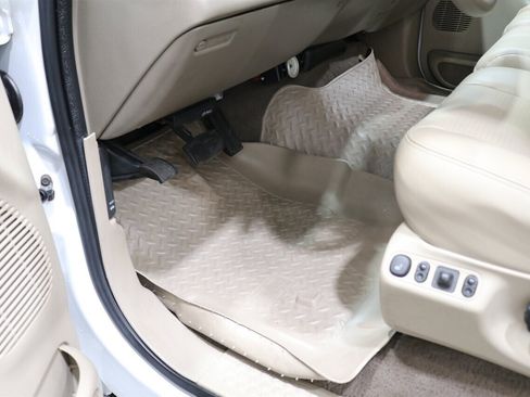 Used 2001 Ford F350 Lariat image 88