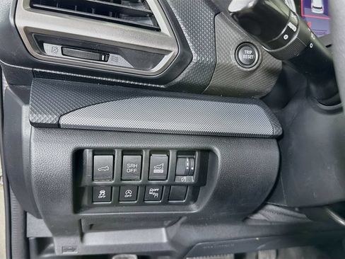 Used 2021 Subaru Forester Limited AWD/4WD image 21