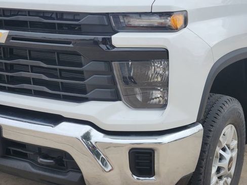 New 2026 Chevrolet Silverado 2500 W/T w/ WT Convenience Package image 16