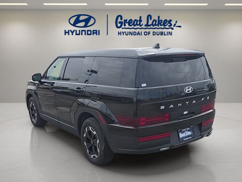 Used 2026 Hyundai Santa Fe SE AWD/4WD image 3
