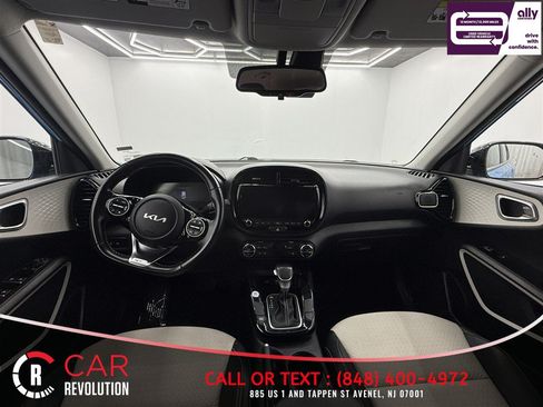 Used 2023 Kia Soul GT-Line FWD image 13