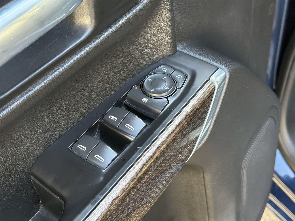 Used 2020 Chevrolet Silverado 1500 LT AWD/4WD image 21