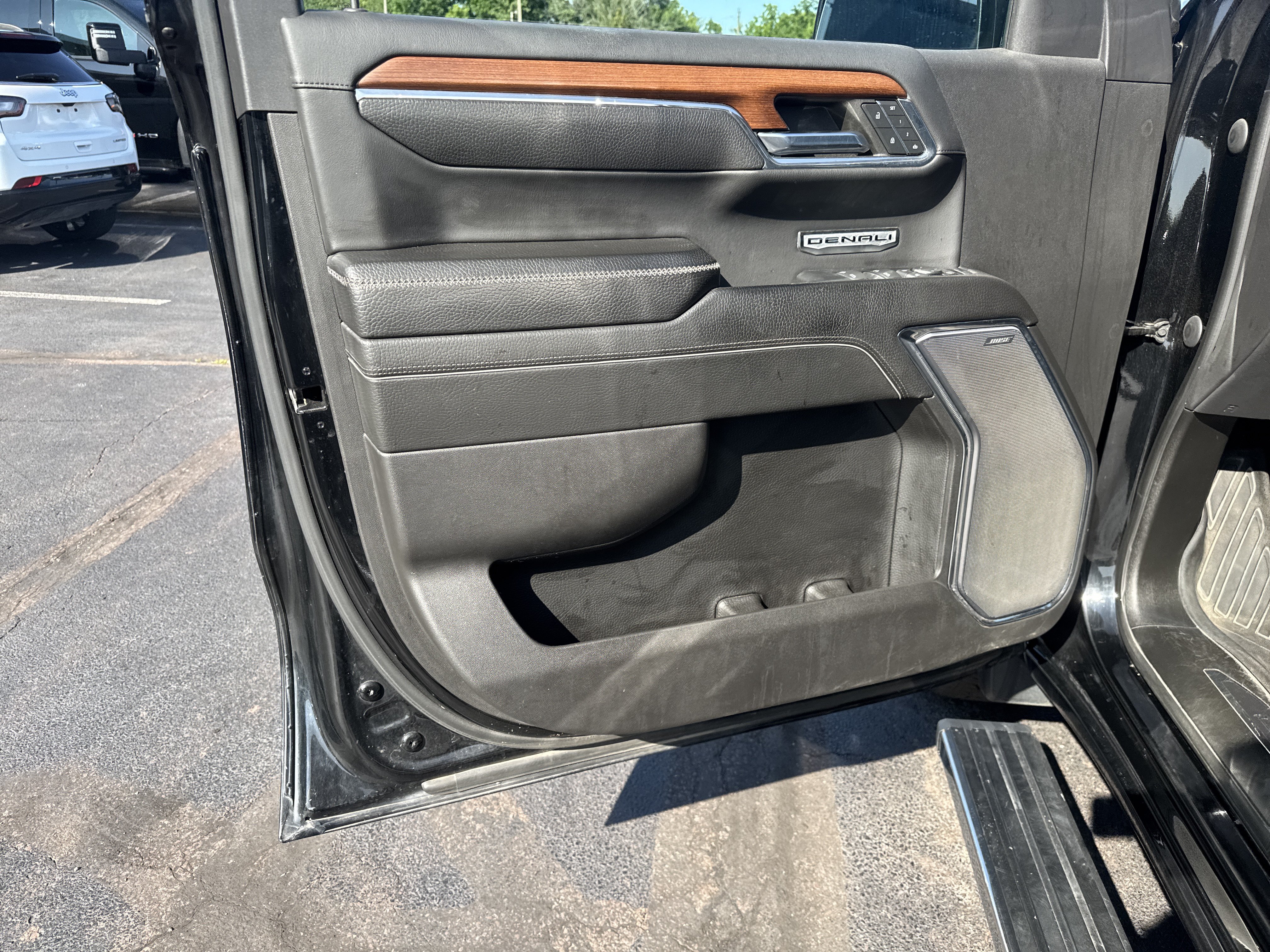 Used 2023 GMC Sierra 1500 Denali AWD/4WD image 15