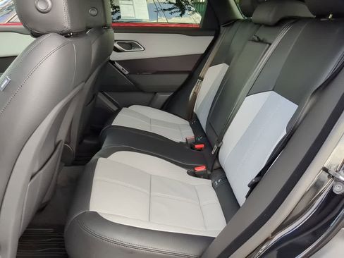 New 2026 Land Rover Range Rover Velar Dynamic SE image 20