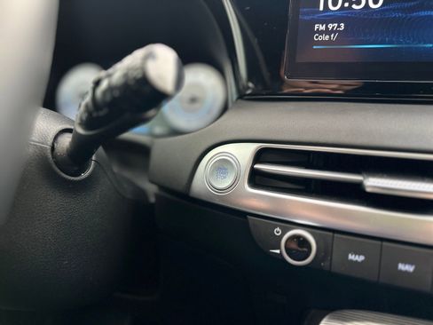 Used 2024 Hyundai Palisade Calligraphy image 8