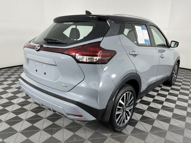 Used 2023 Nissan Kicks SV FWD image 8