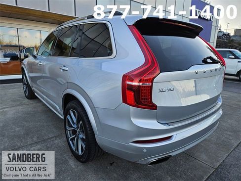 Used 2017 Volvo XC90 T6 Momentum w/ Vision Package image 7